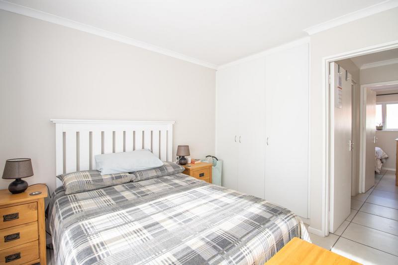 2 Bedroom Property for Sale in Heathfield Western Cape